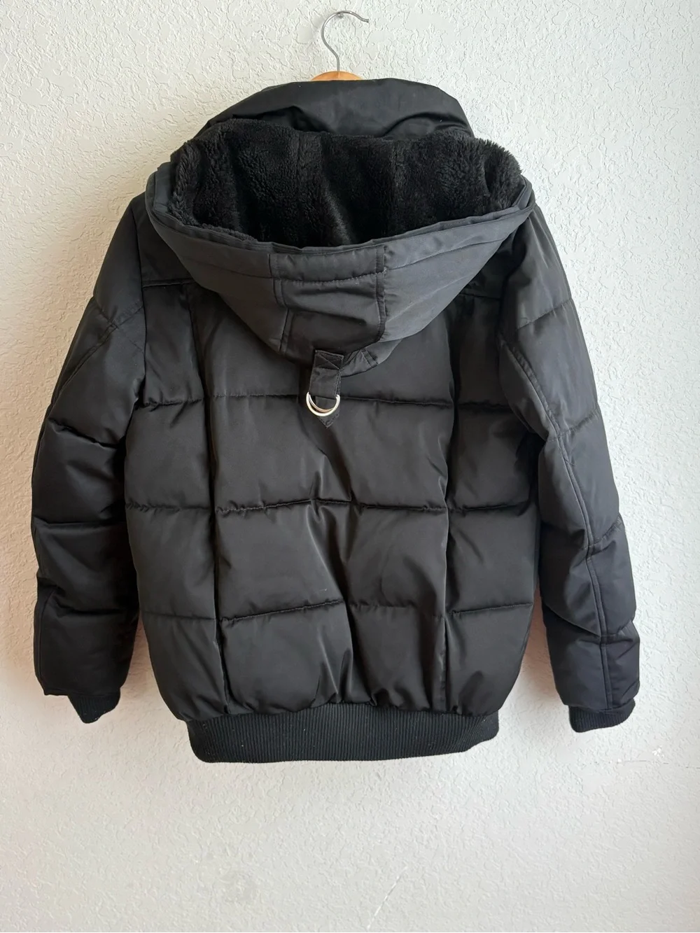 NOIZE Kids Black Detachable Fur Hood Puffer Jacket Large 12